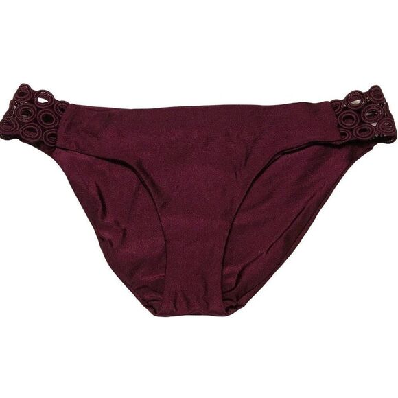 Becca Wine Hipster Bikini Bottom Sz XL Open Cutwork Side Design NEW - Picture 2 of 5
